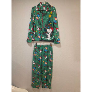 Kids Peanuts Christmas Pajamas Size Medium